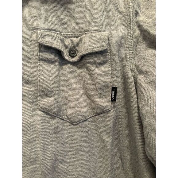 Vans Men's Gray Long Sleeve Button-Up Shirt Size M Casual - Picture 2 of 6